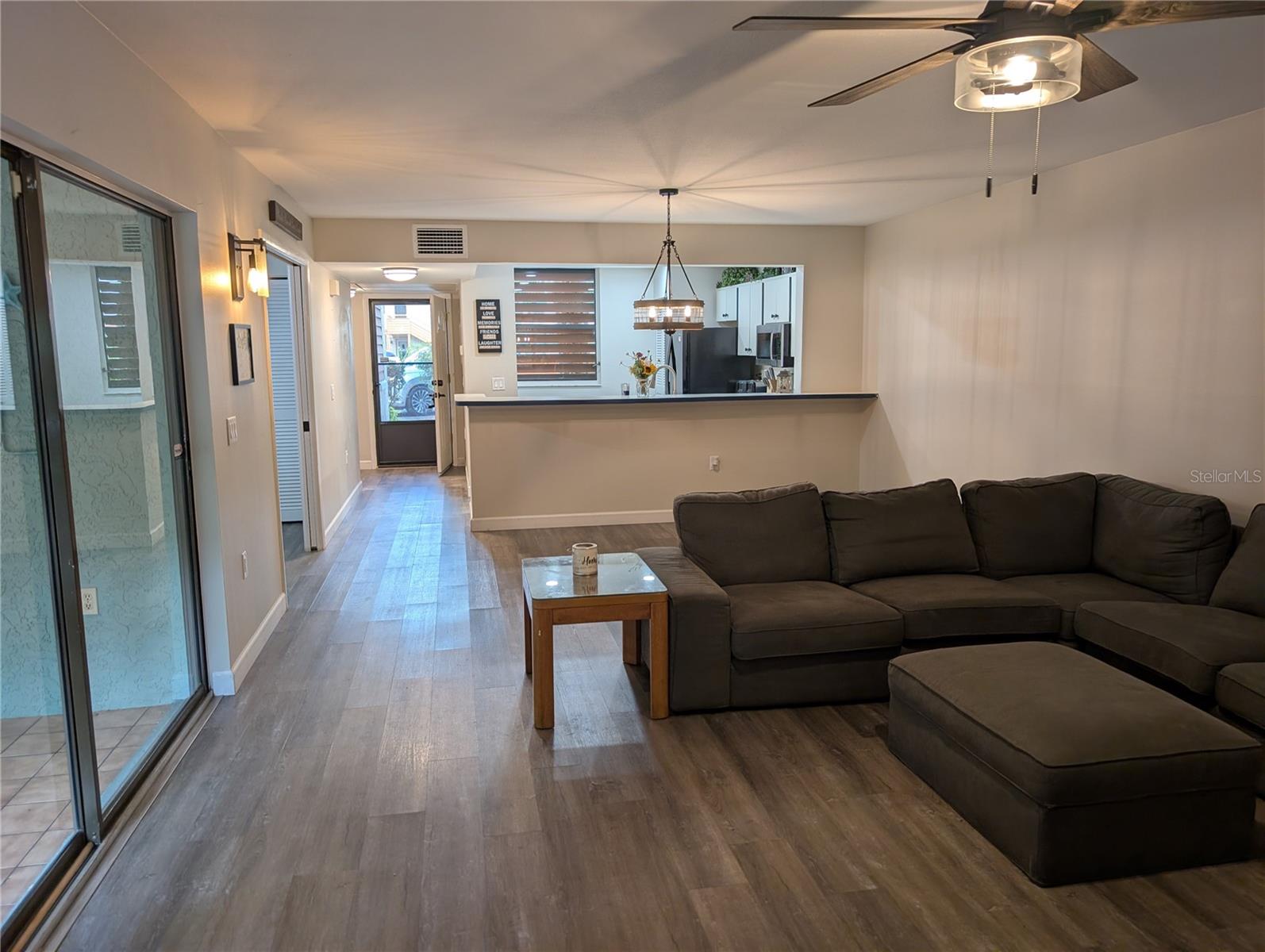 135 WILD PALM DR, BRADENTON, FL, 34210