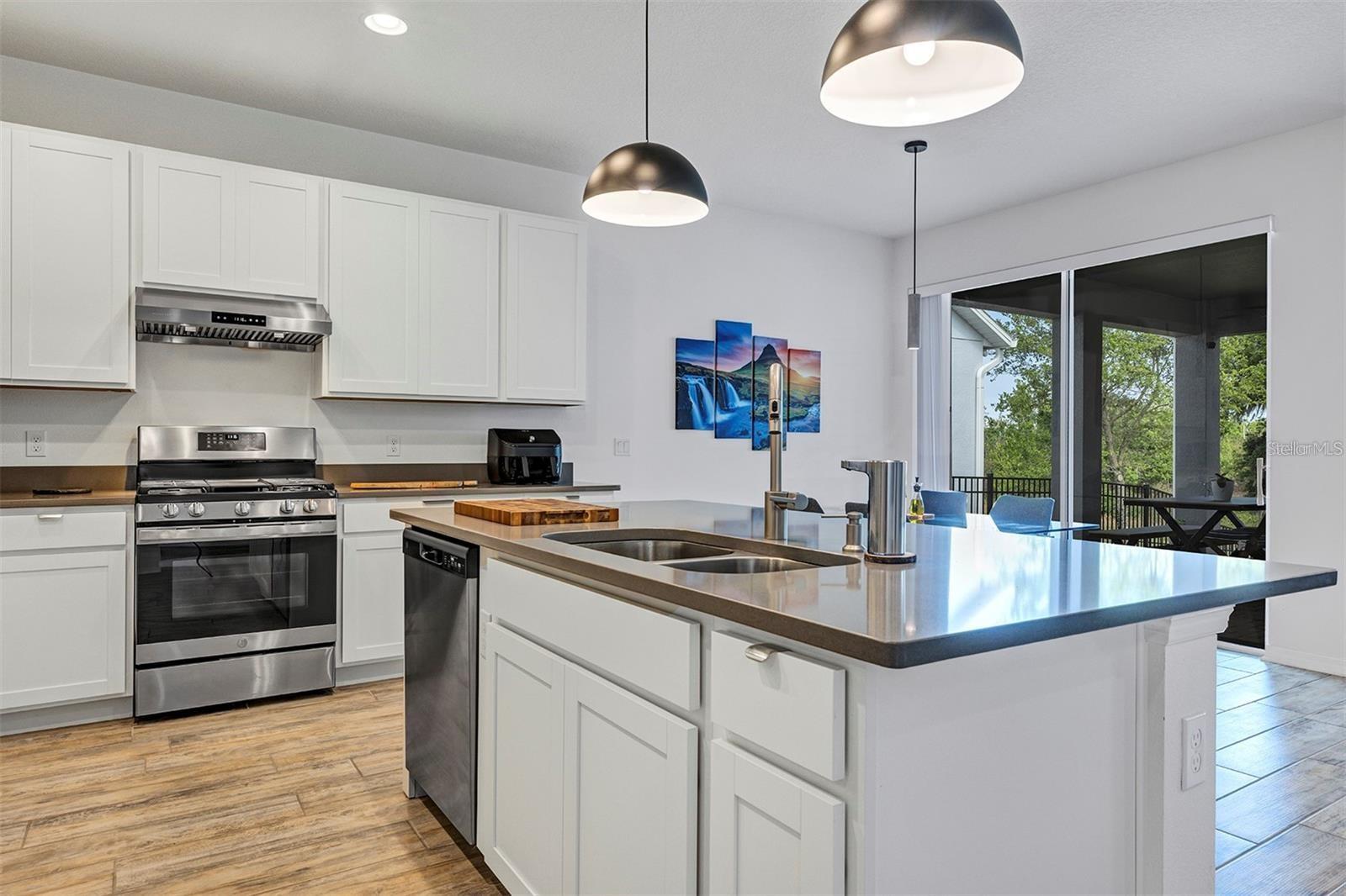 2163 BAY LINE RD, OAKLAND, FL, 34787