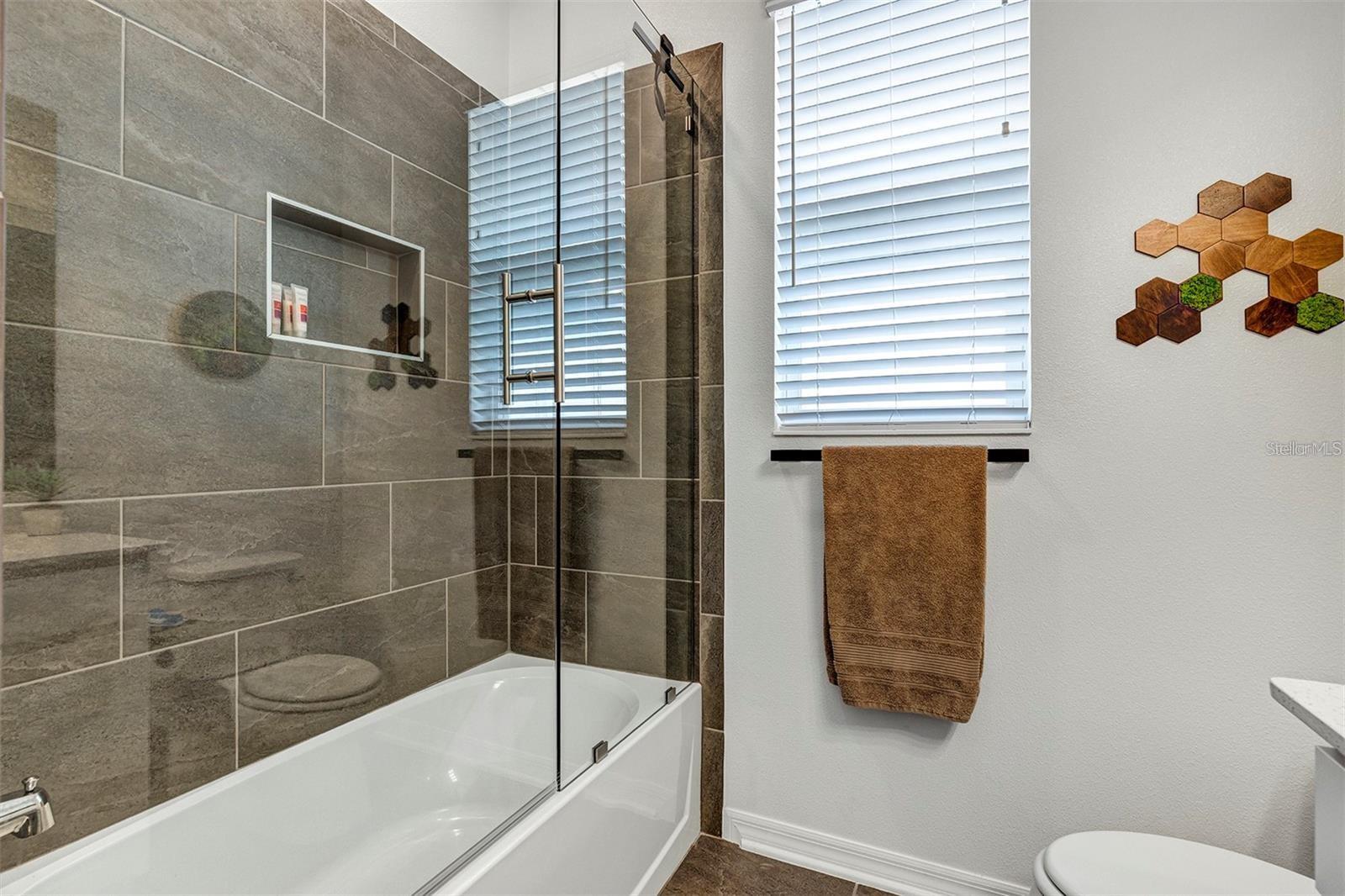 2163 BAY LINE RD, OAKLAND, FL, 34787