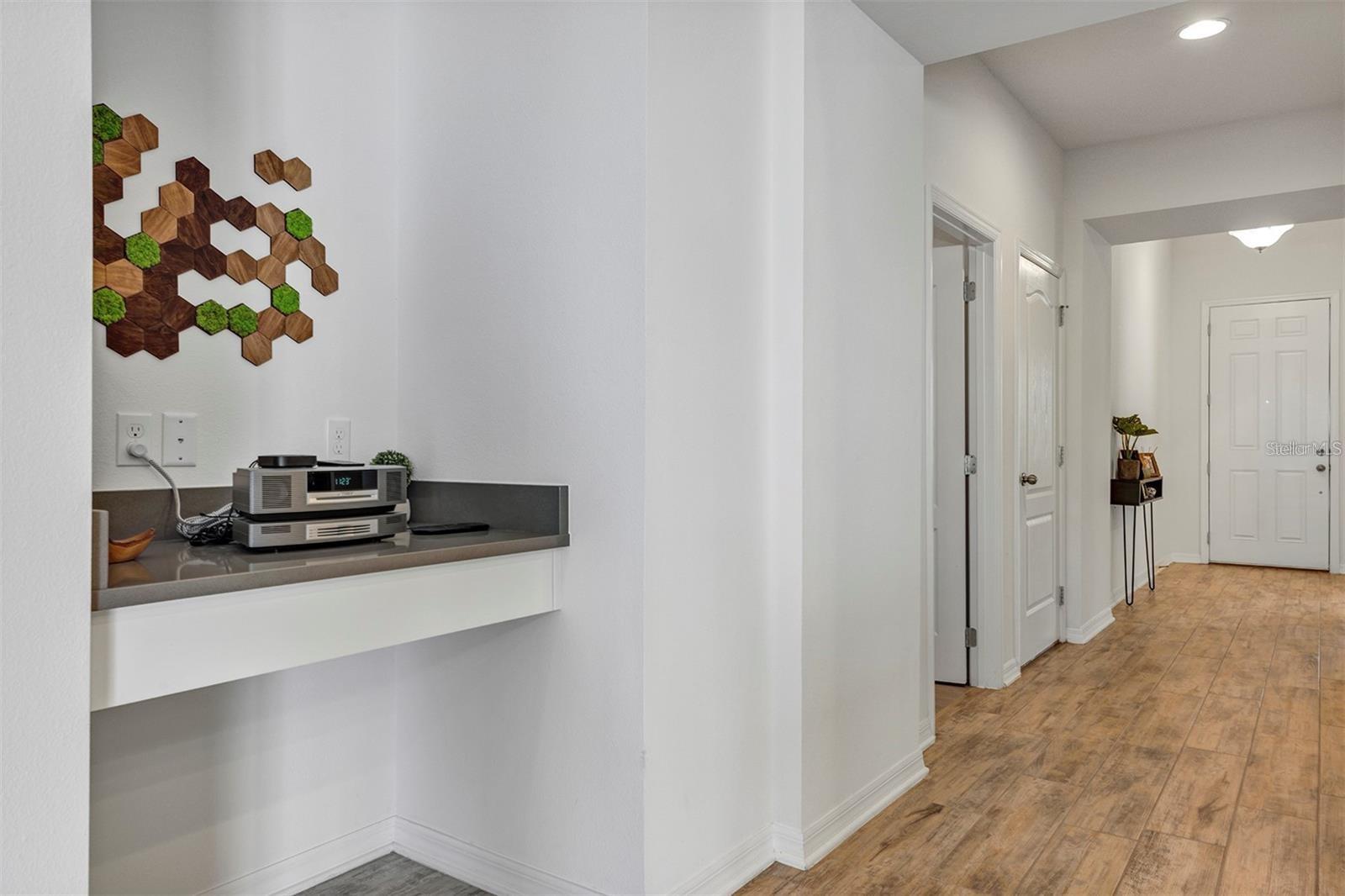 2163 BAY LINE RD, OAKLAND, FL, 34787