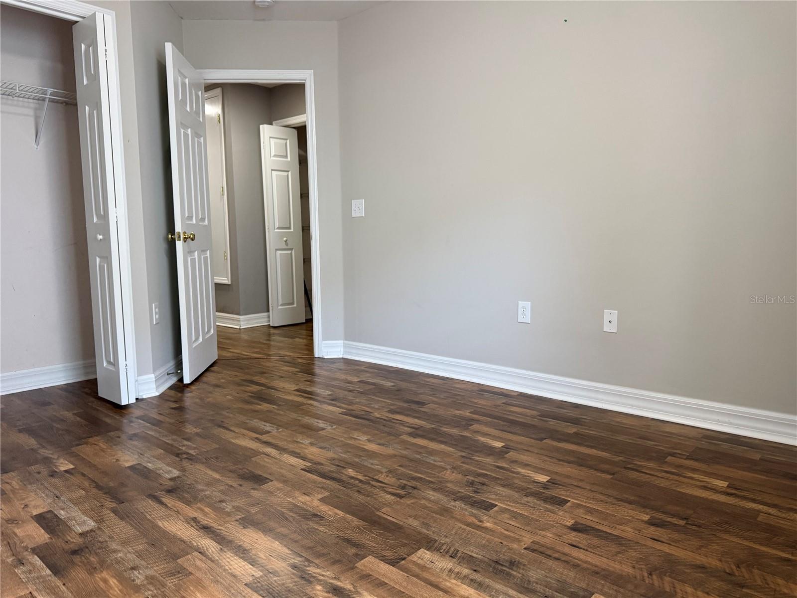 5909 WEDGEFIELD DR, ZEPHYRHILLS, FL, 33541