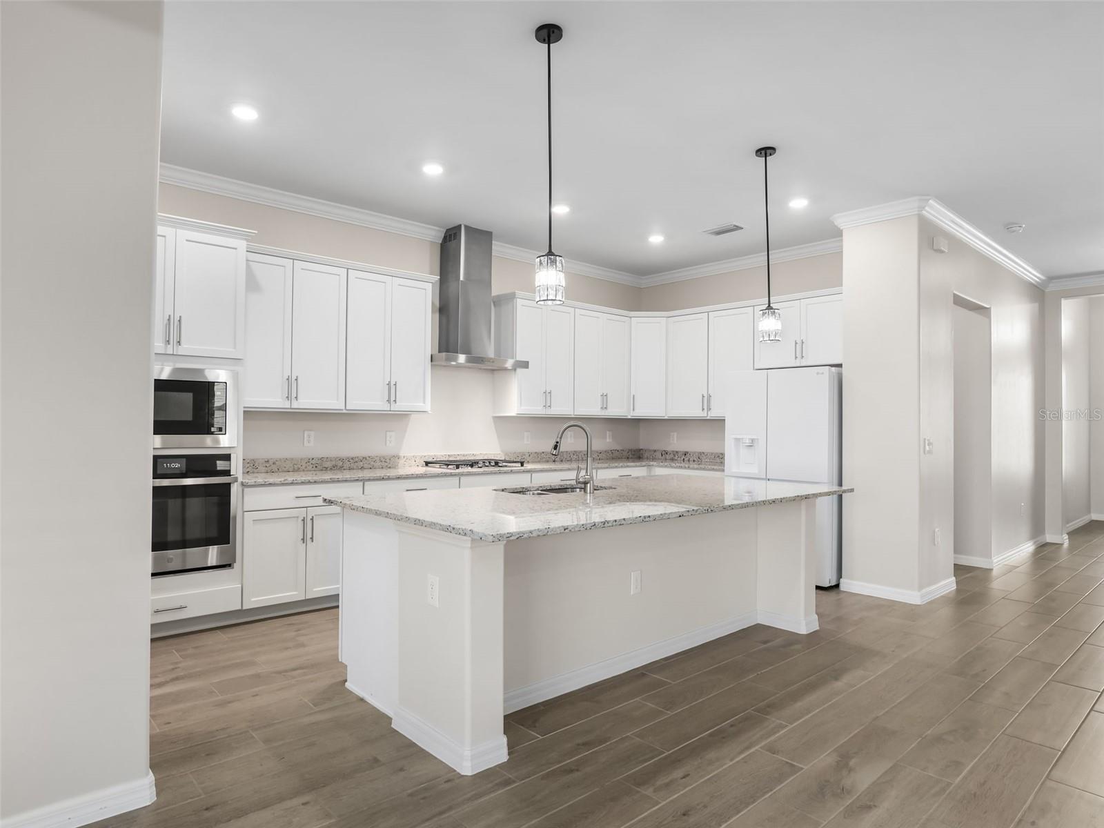 15904 SUGAR HILL DR, PUNTA GORDA, FL, 33982