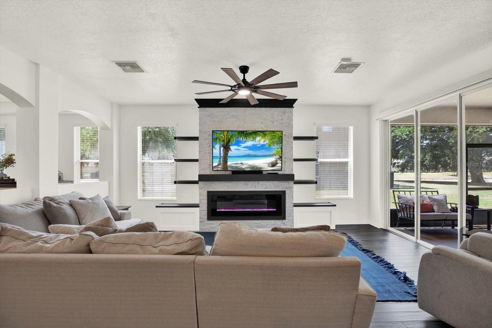 4023 HUNTINGDALE CT, WESLEY CHAPEL, FL, 33543