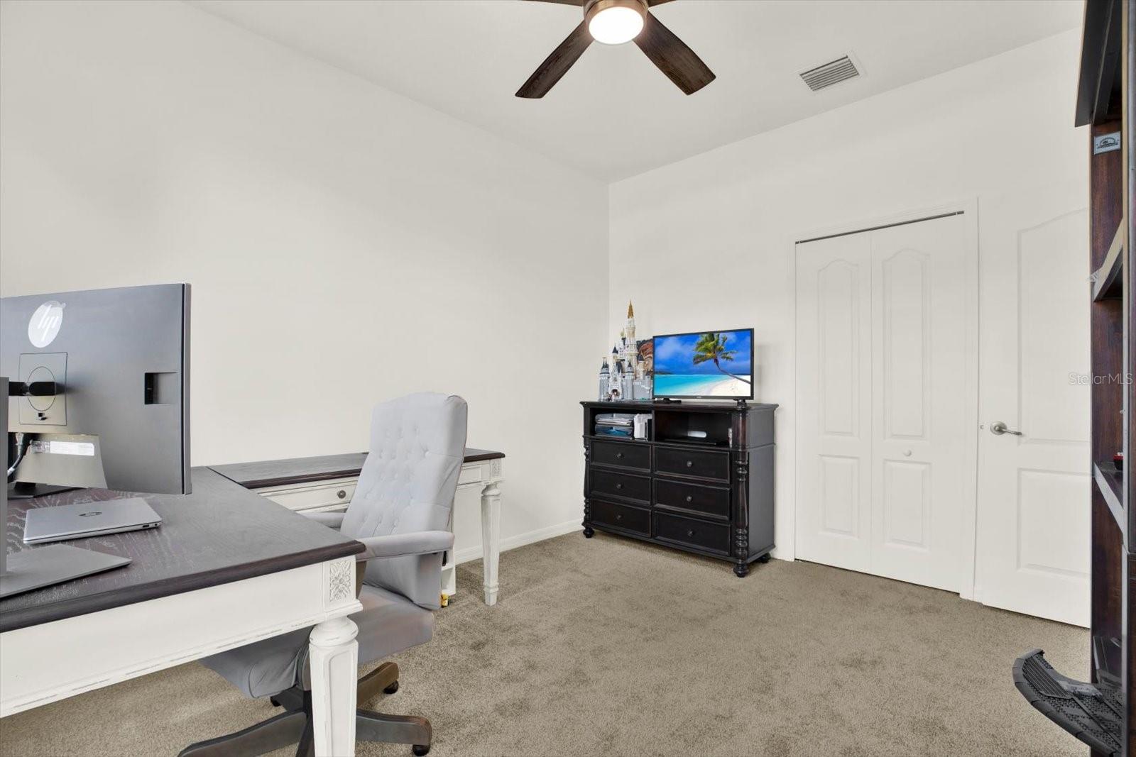 4023 HUNTINGDALE CT, WESLEY CHAPEL, FL, 33543