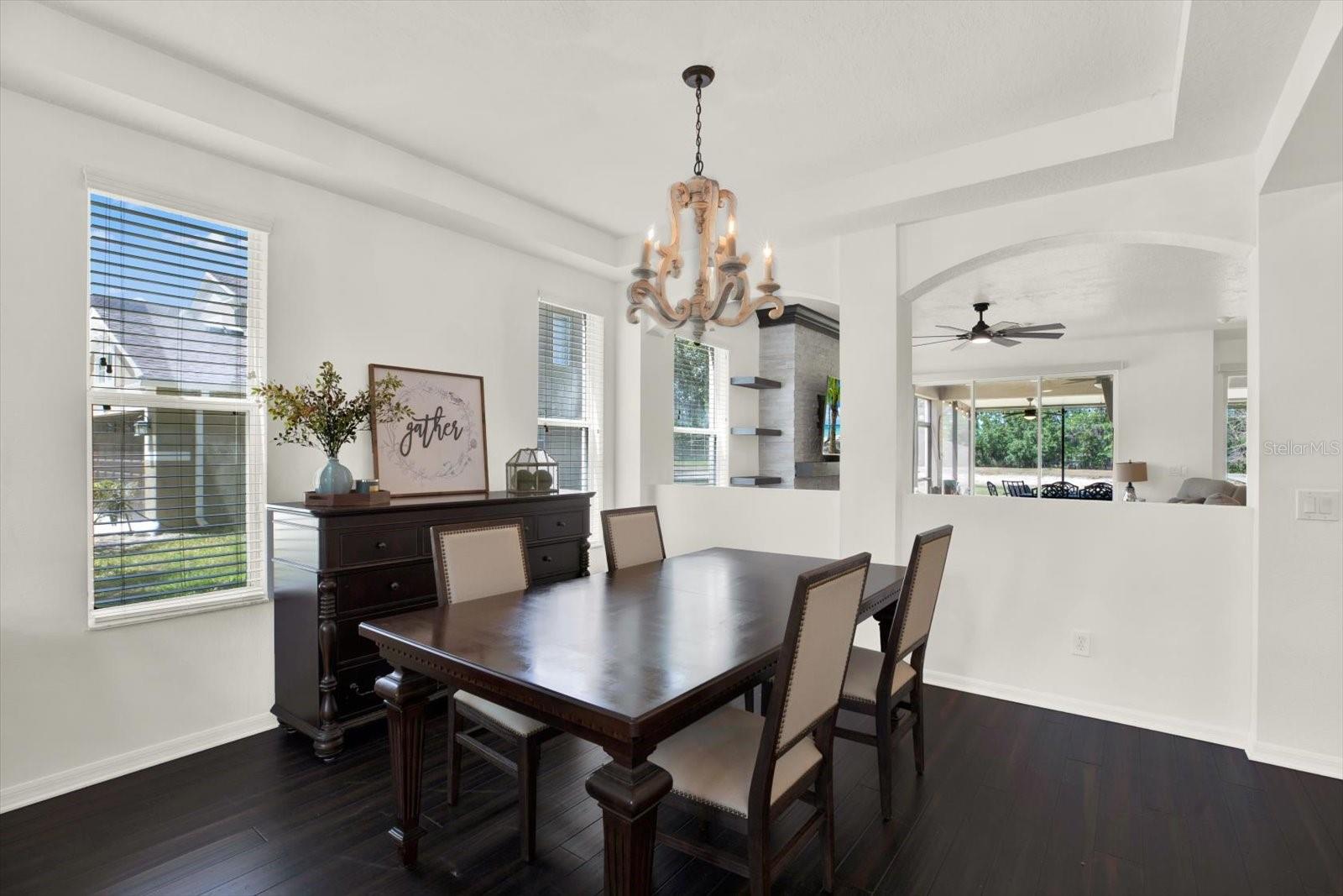 4023 HUNTINGDALE CT, WESLEY CHAPEL, FL, 33543
