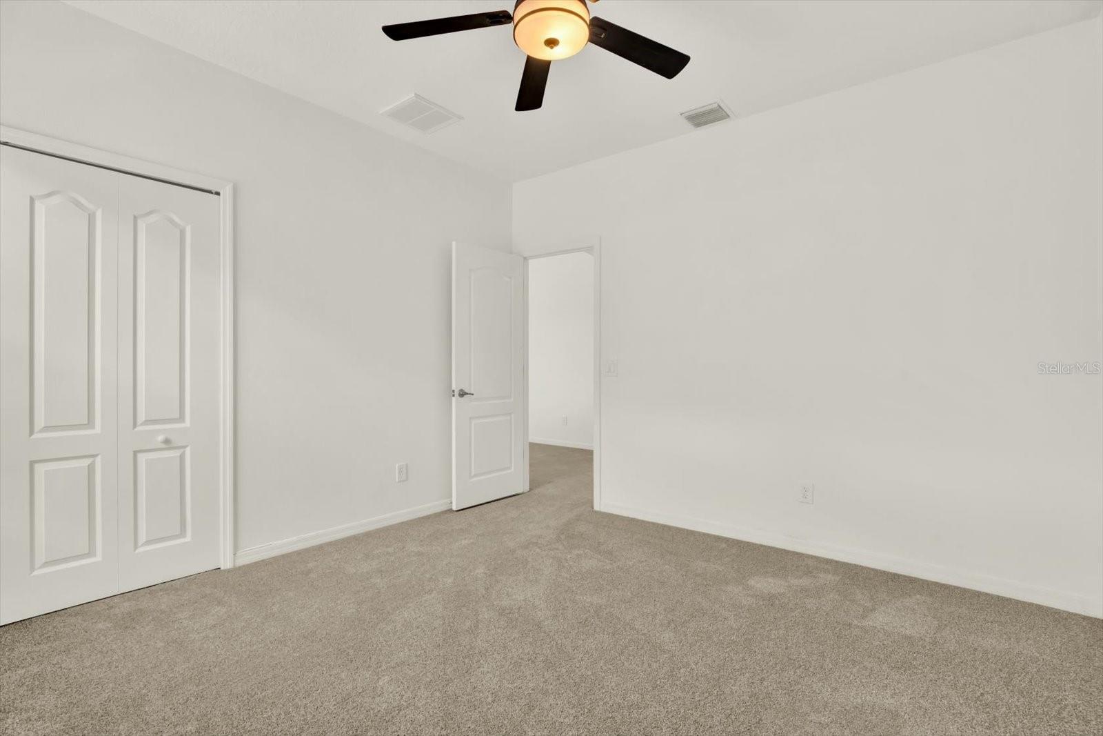 4023 HUNTINGDALE CT, WESLEY CHAPEL, FL, 33543