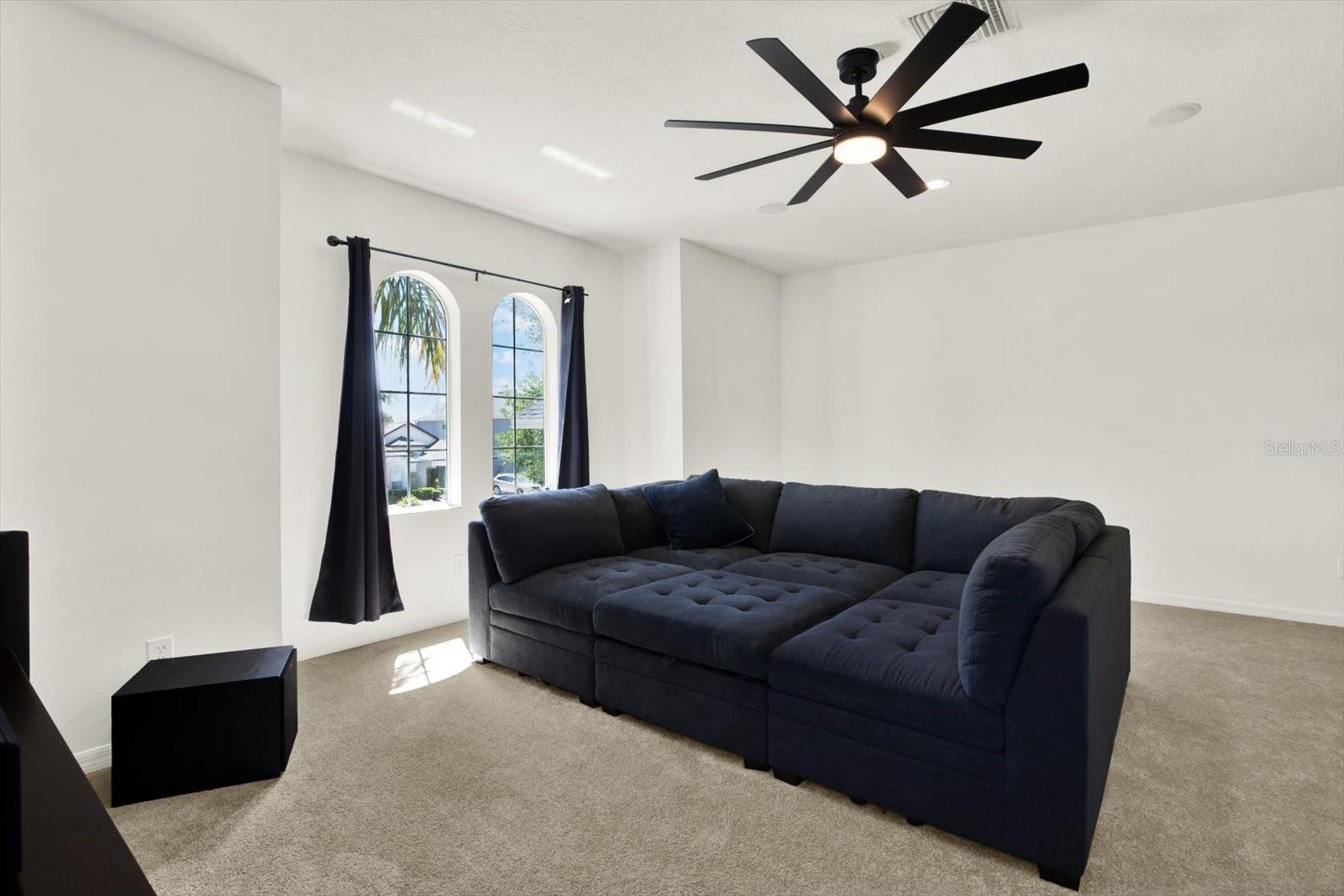4023 HUNTINGDALE CT, WESLEY CHAPEL, FL, 33543