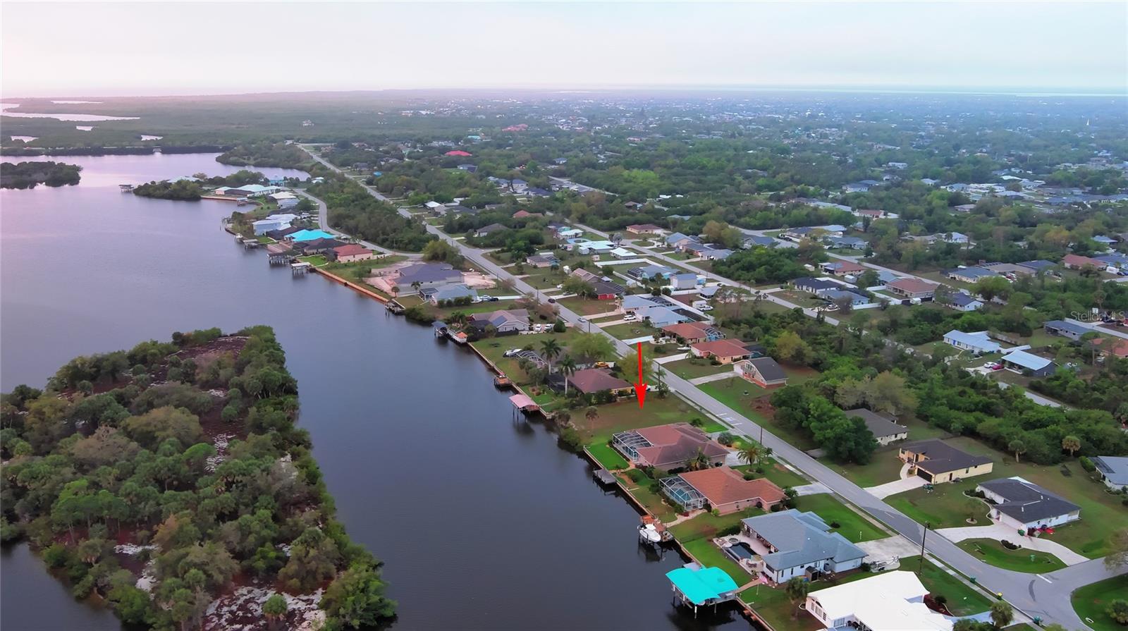 3190 LAKE VIEW BLVD, PORT CHARLOTTE, FL, 33948