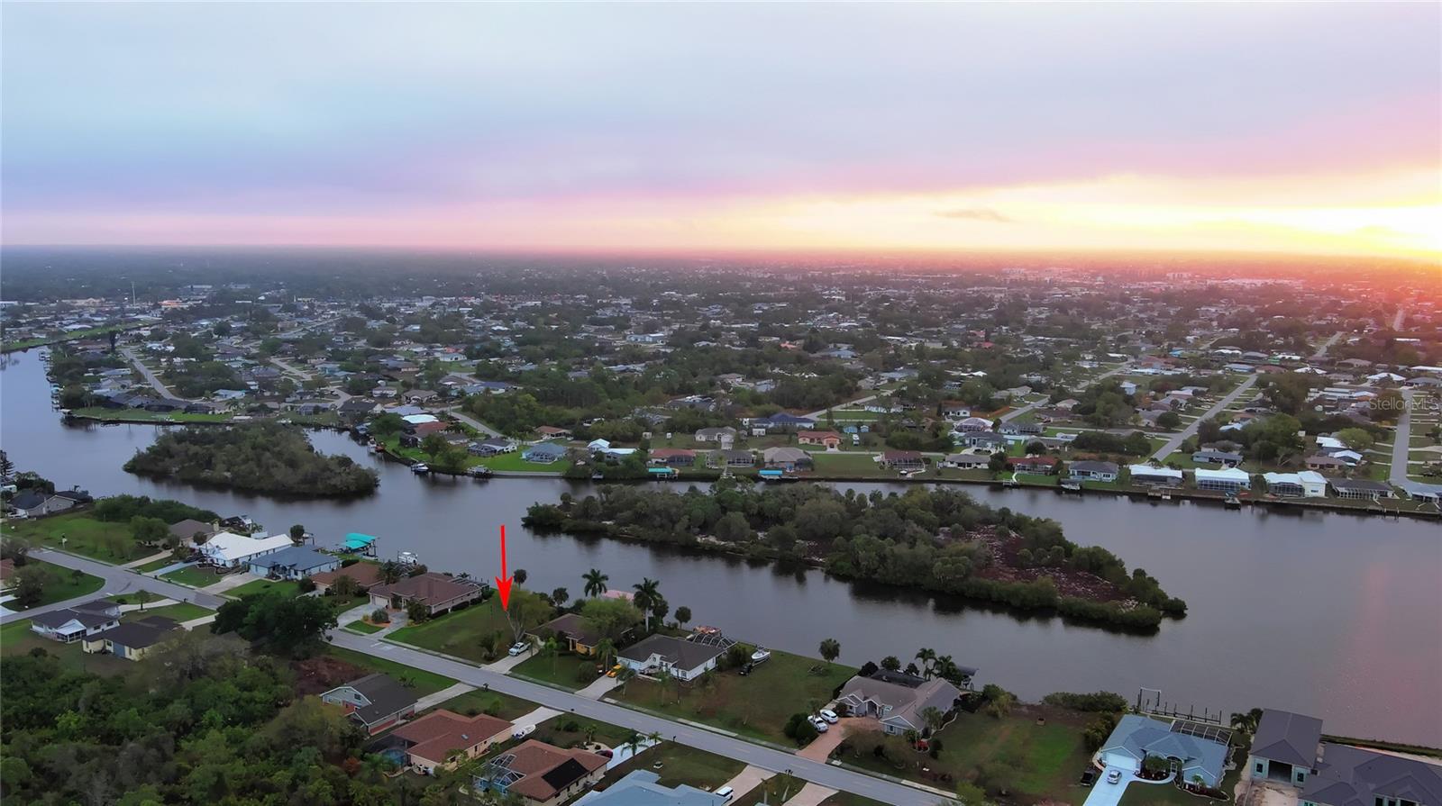 3190 LAKE VIEW BLVD, PORT CHARLOTTE, FL, 33948