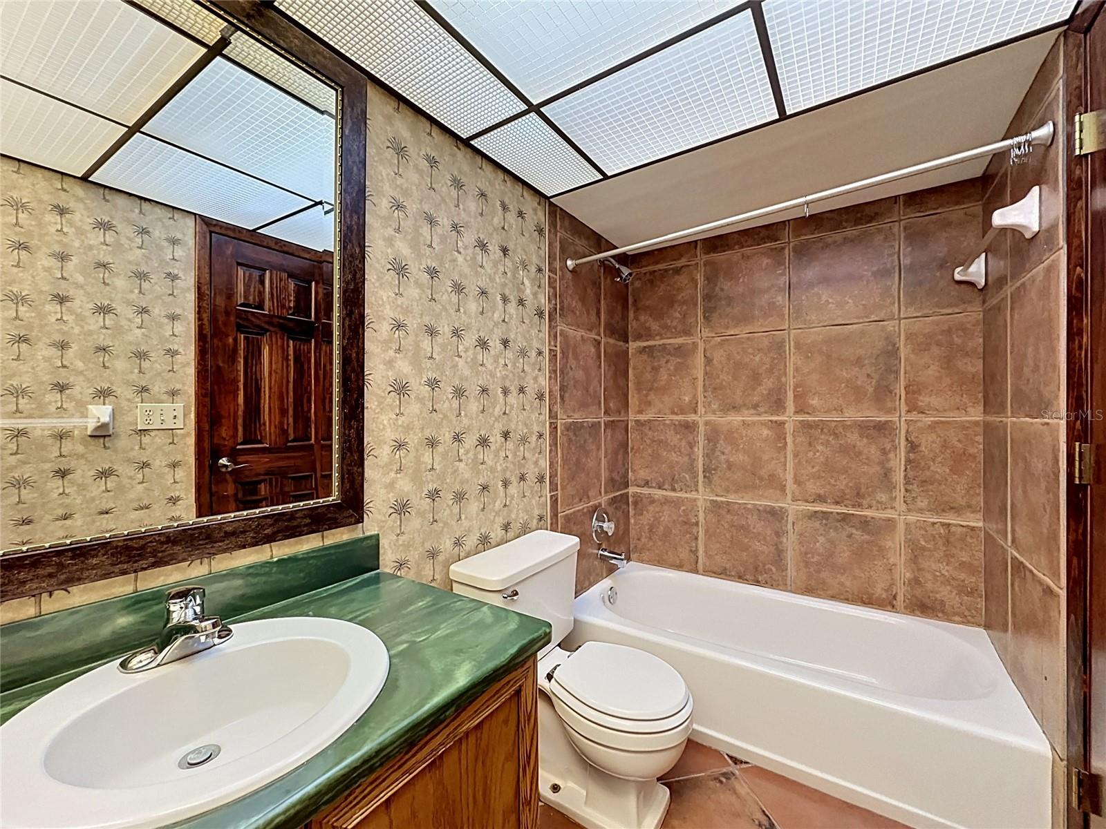 653 GREEN MEADOW AVE, MAITLAND, FL, 32751