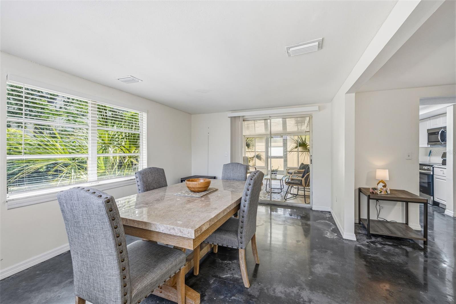 6410 WESTPORT DR, PORT RICHEY, FL, 34668