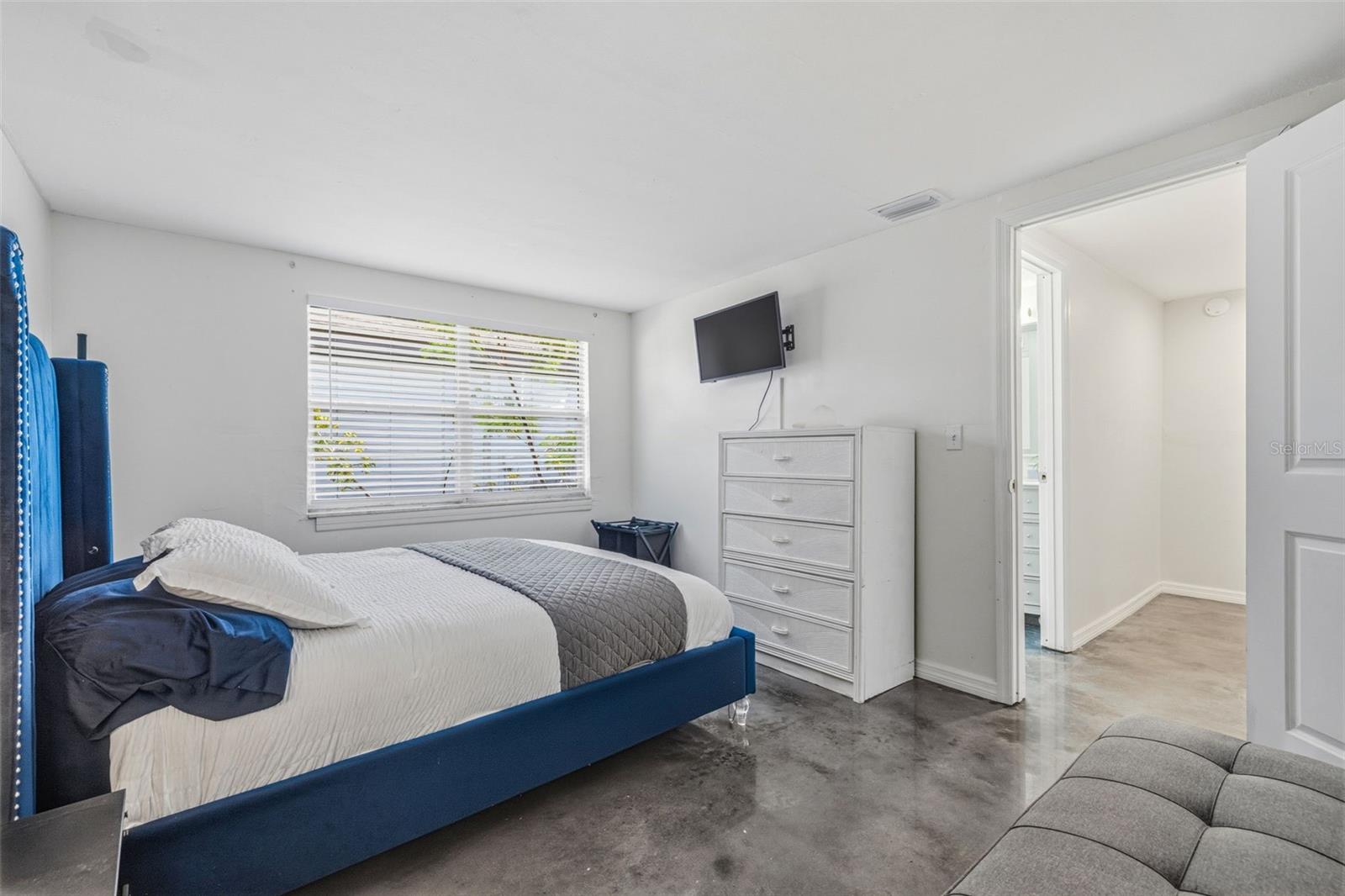 6410 WESTPORT DR, PORT RICHEY, FL, 34668