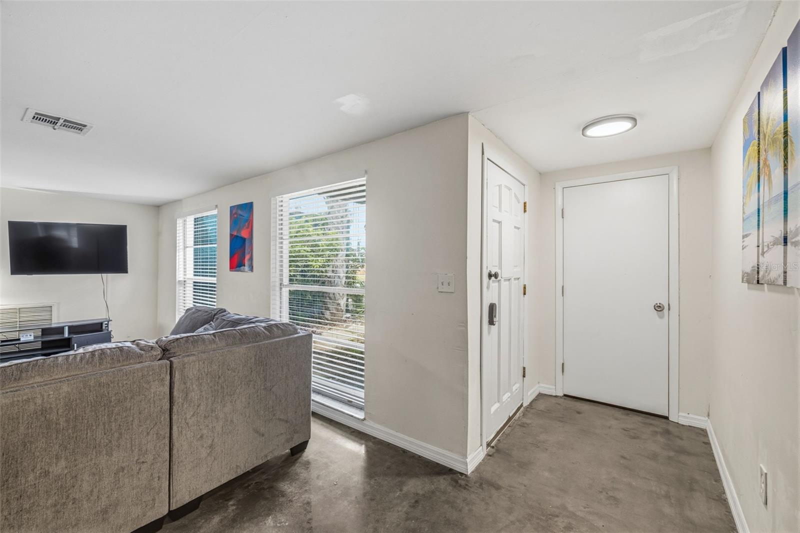 6410 WESTPORT DR, PORT RICHEY, FL, 34668