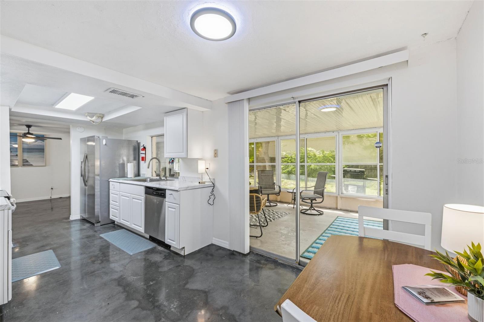 6410 WESTPORT DR, PORT RICHEY, FL, 34668