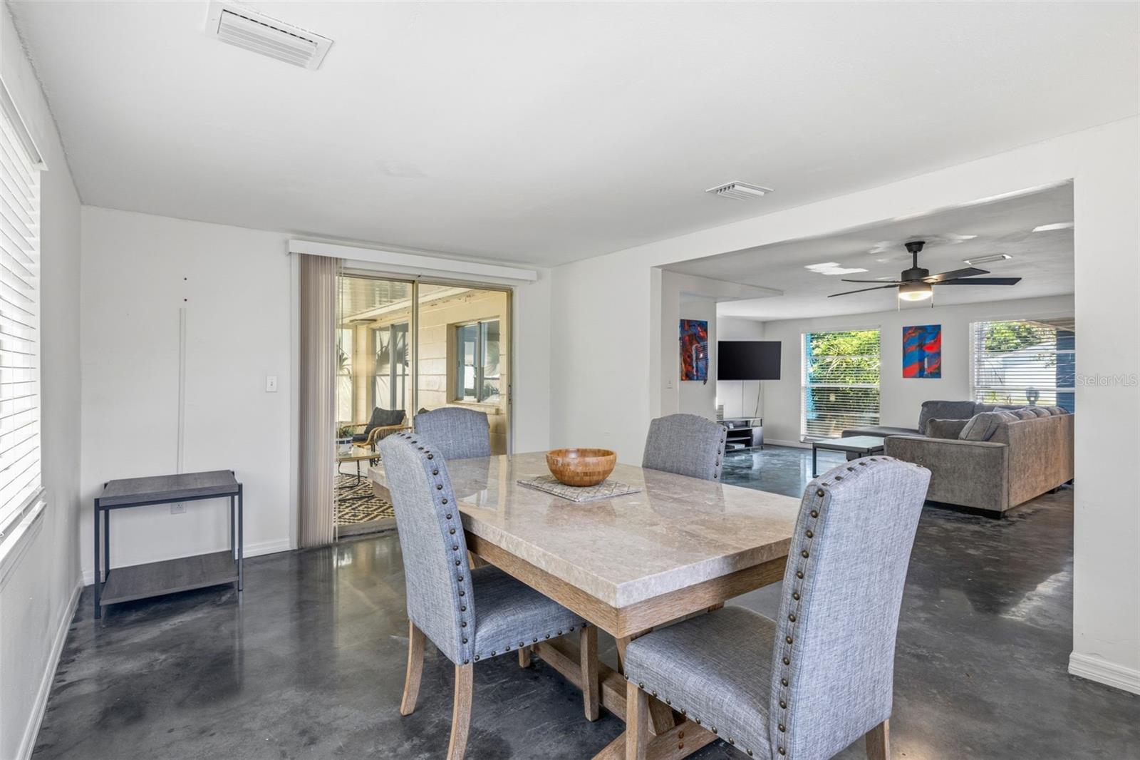 6410 WESTPORT DR, PORT RICHEY, FL, 34668