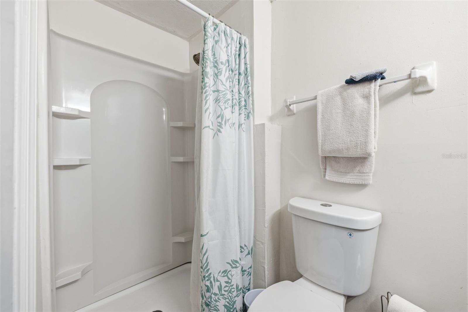 6410 WESTPORT DR, PORT RICHEY, FL, 34668