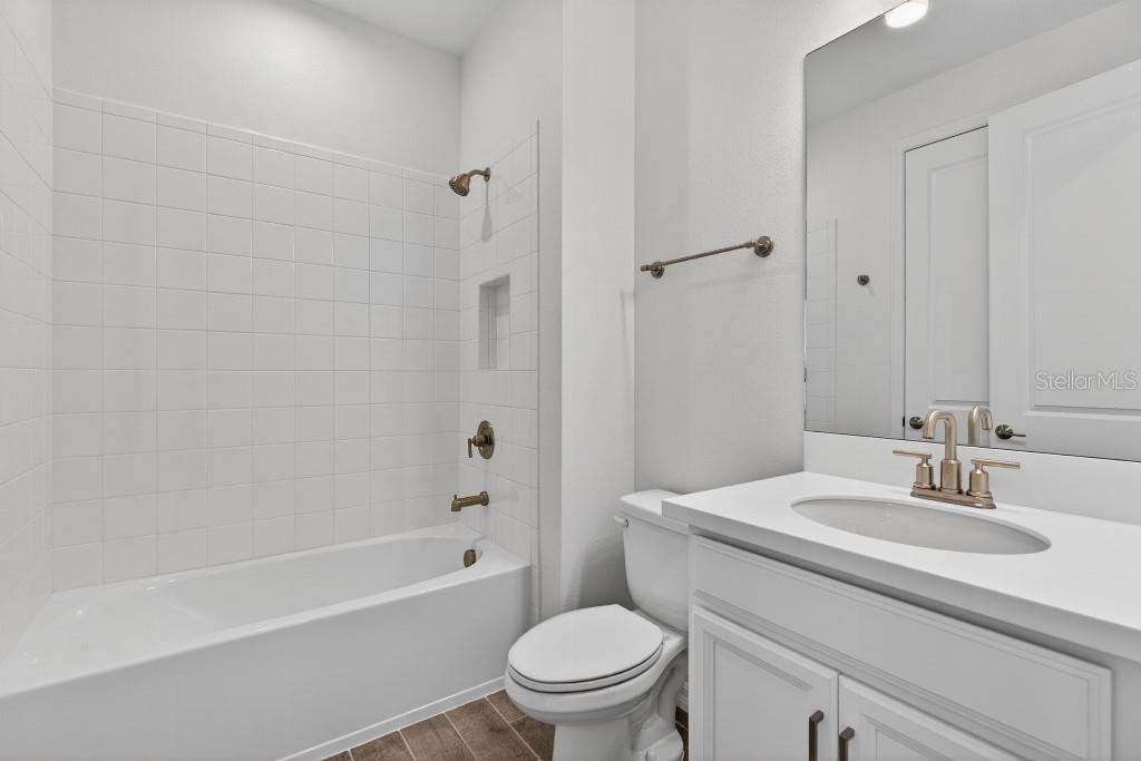 6126 MAIDENSTONE WAY, PALMETTO, FL, 34221