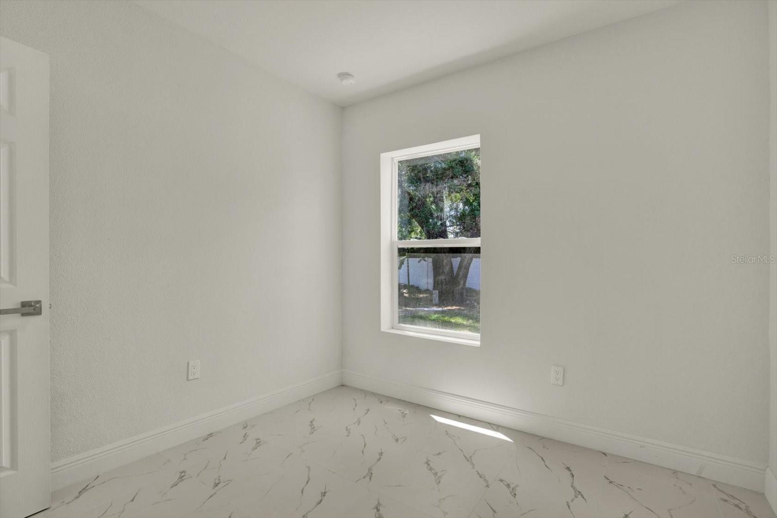 1209 E 33RD AVE, TAMPA, FL, 33603