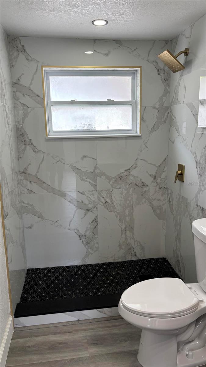 6456 WILLOW WOOD LN, TAMPA, FL, 33634