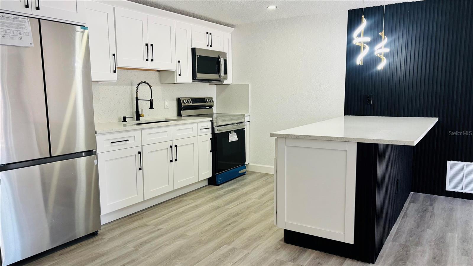 6456 WILLOW WOOD LN, TAMPA, FL, 33634