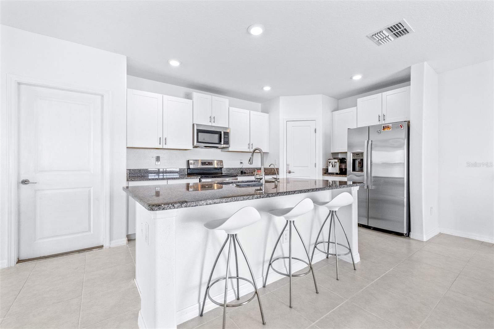 31366 BARREL WAVE WAY, WESLEY CHAPEL, FL, 33545