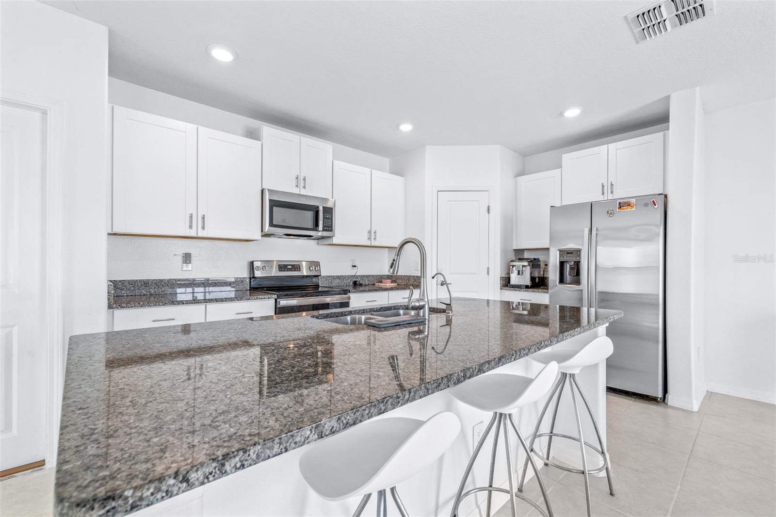 31366 BARREL WAVE WAY, WESLEY CHAPEL, FL, 33545