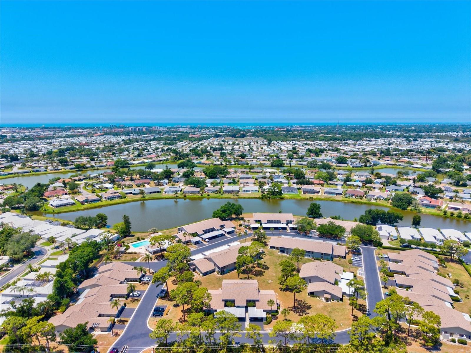 404 PINEBROOK CRES #4, VENICE, FL, 34285