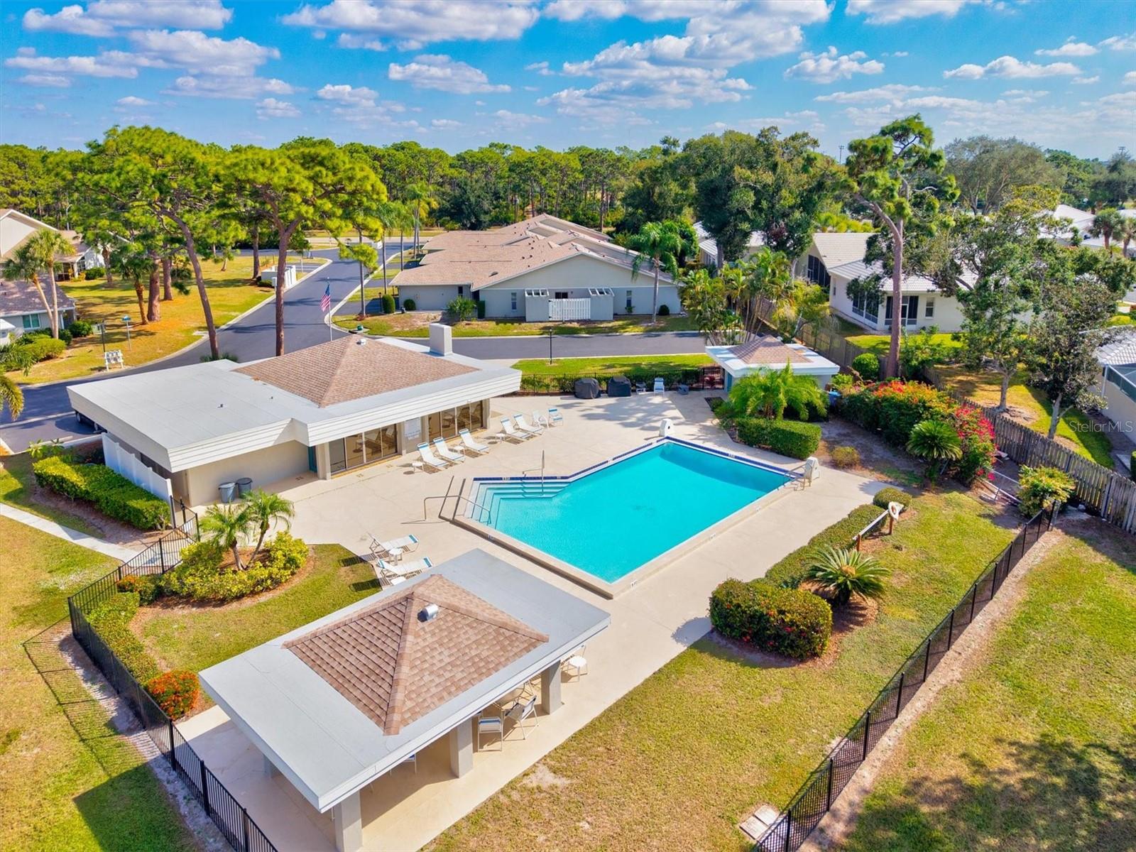 404 PINEBROOK CRES #4, VENICE, FL, 34285