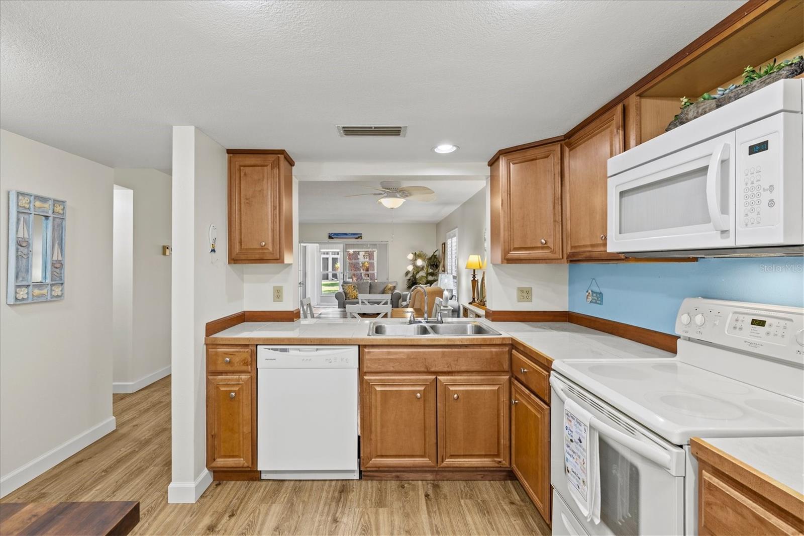 404 PINEBROOK CRES #4, VENICE, FL, 34285