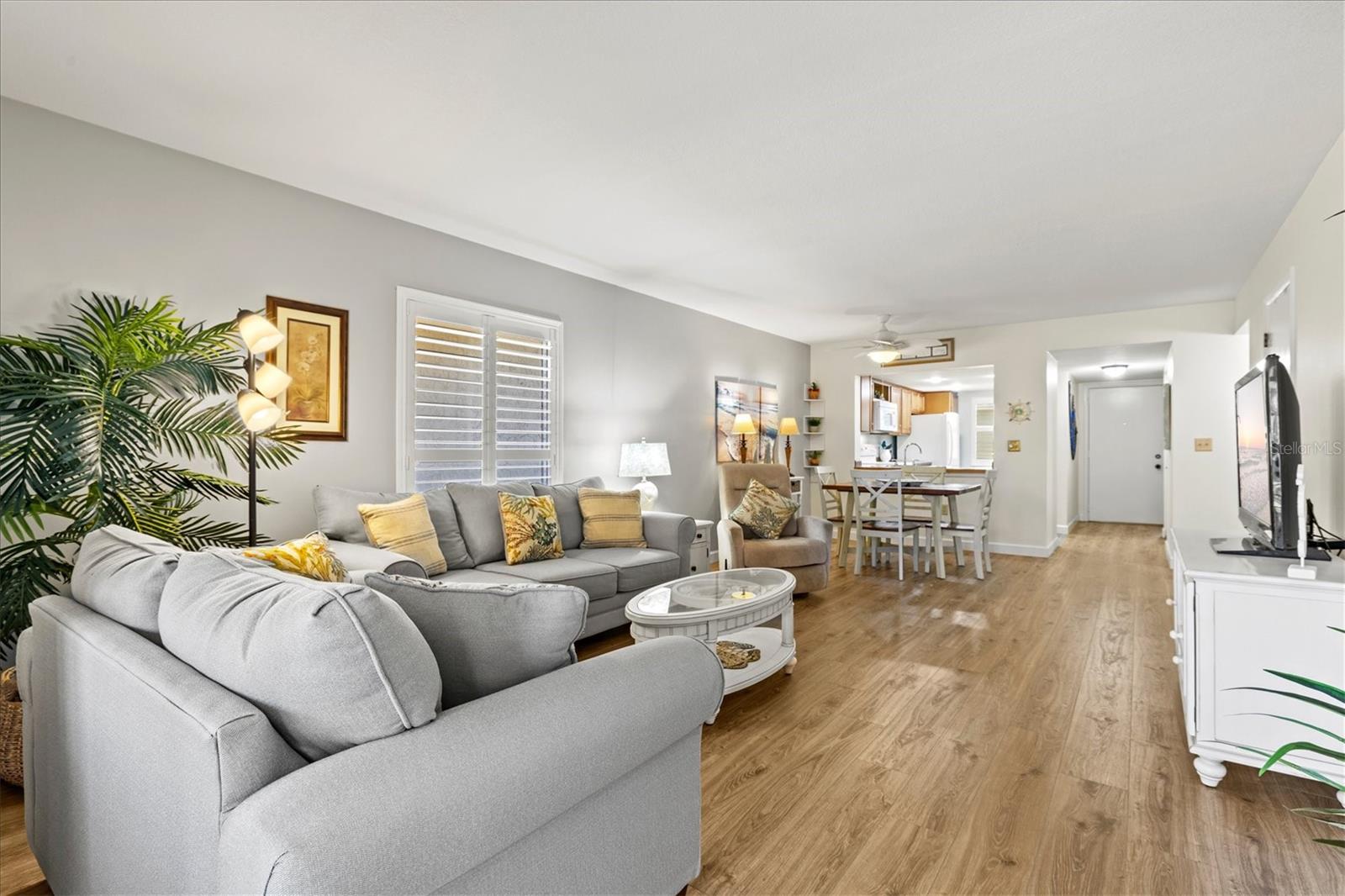 404 PINEBROOK CRES #4, VENICE, FL, 34285