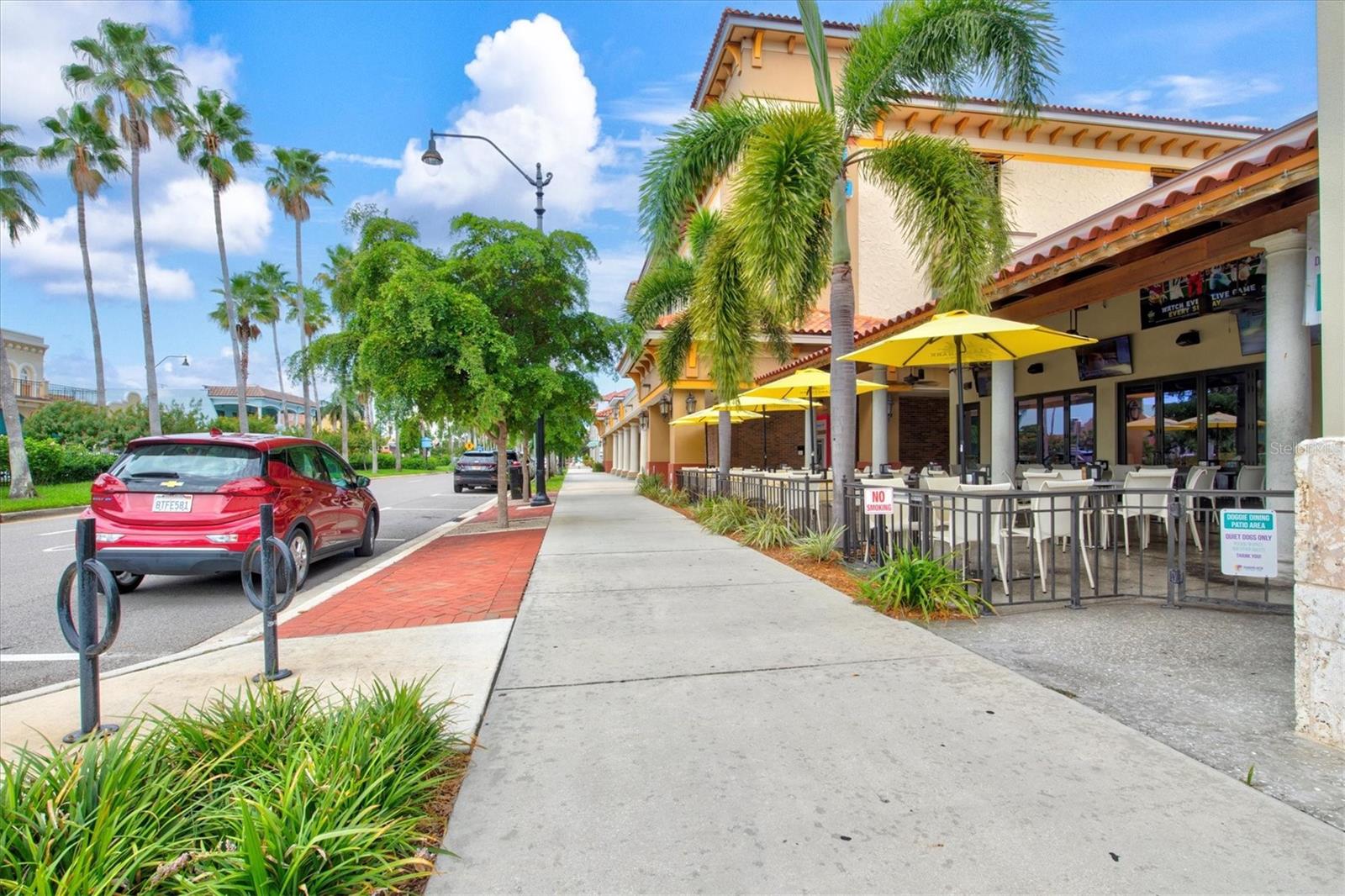 404 PINEBROOK CRES #4, VENICE, FL, 34285