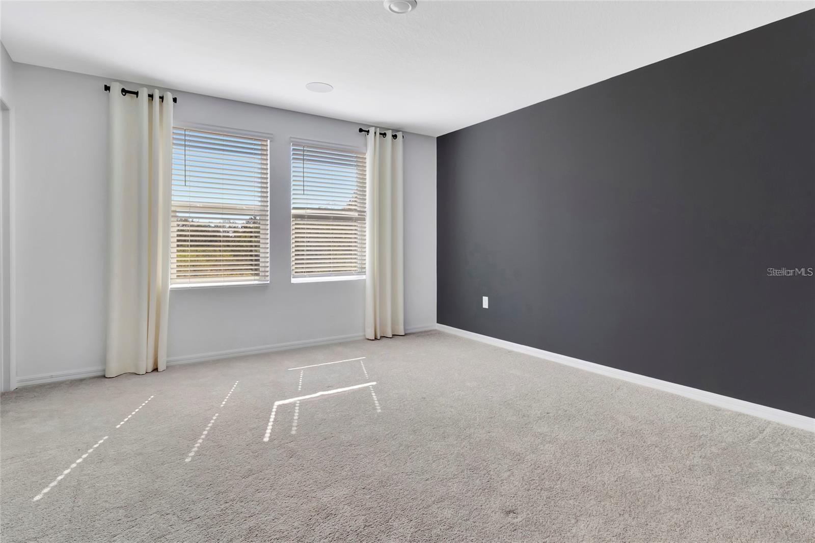 2596 PENGUIN BLVD, DAVENPORT, FL, 33837