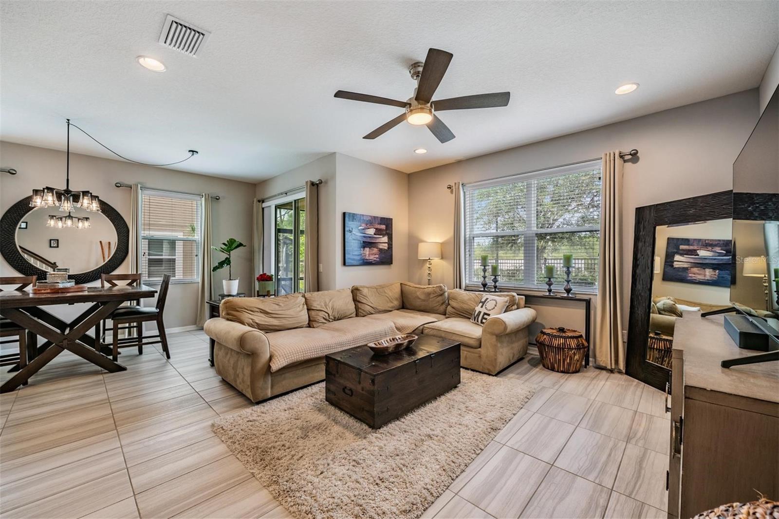 29947 SOUTHWELL LN, WESLEY CHAPEL, FL, 33543