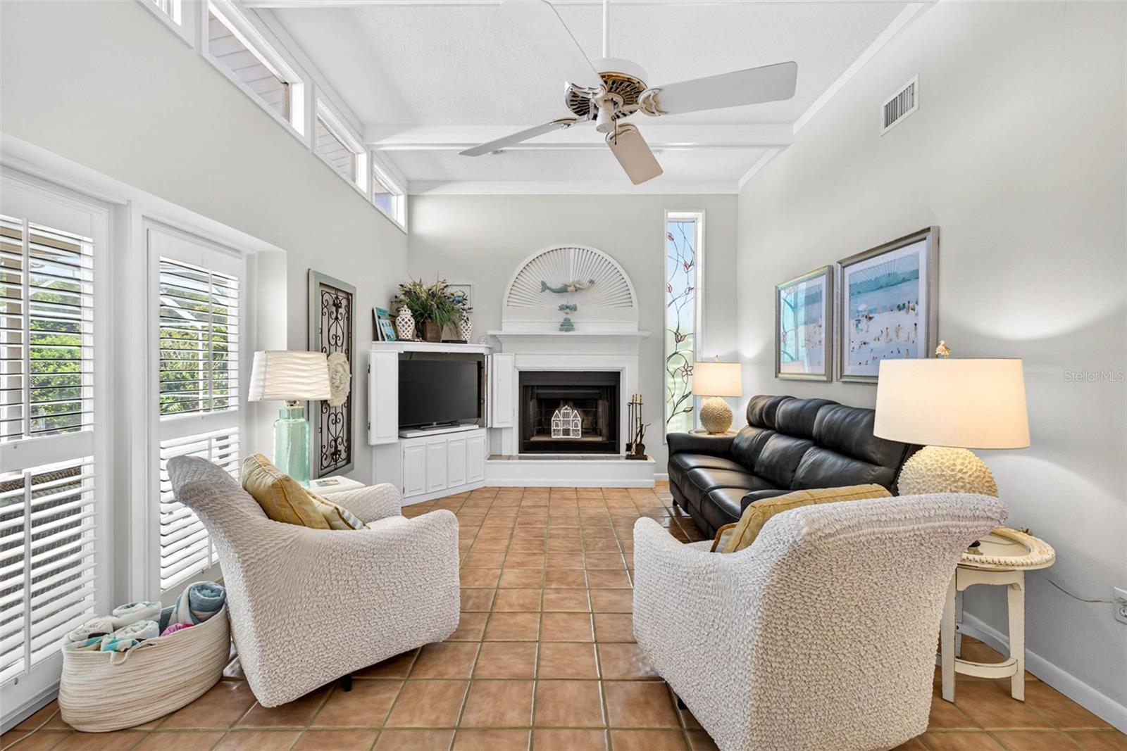 11671 HARBORSIDE CIR, LARGO, FL, 33773