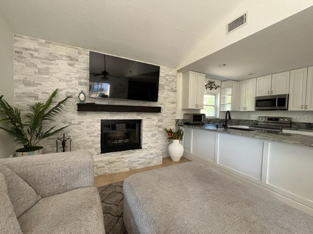 11515 GROVEWOOD BLVD, LAND O LAKES, FL, 34638