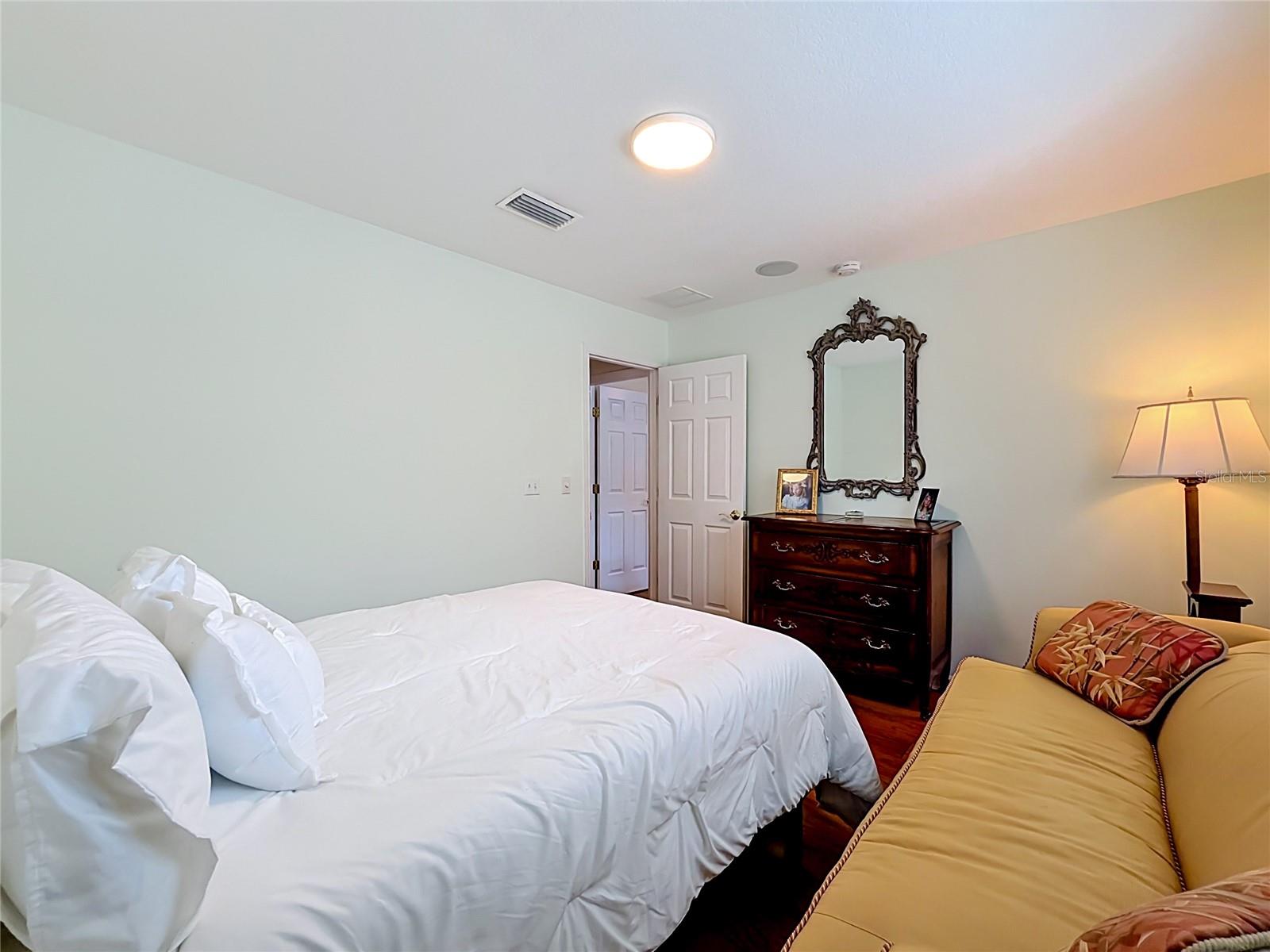4616 W INGRAHAM ST, TAMPA, FL, 33616
