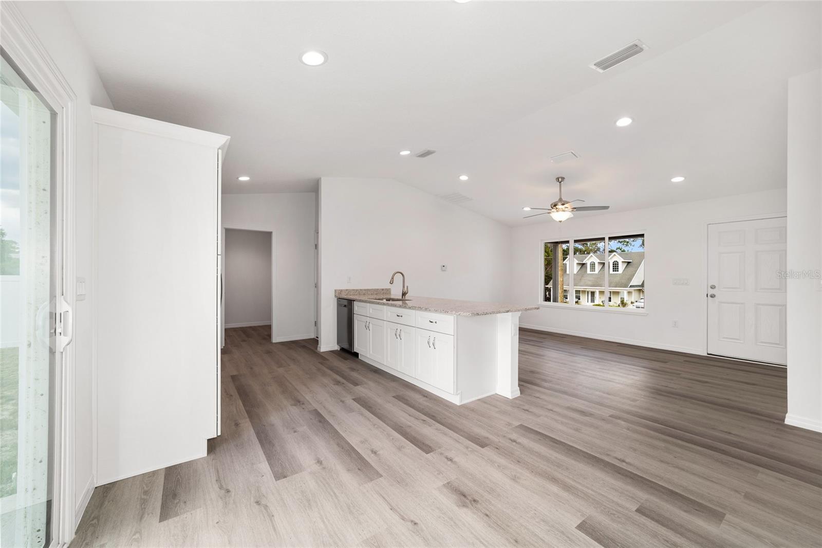 13078 NE 7TH LOOP, SILVER SPRINGS, FL, 34488