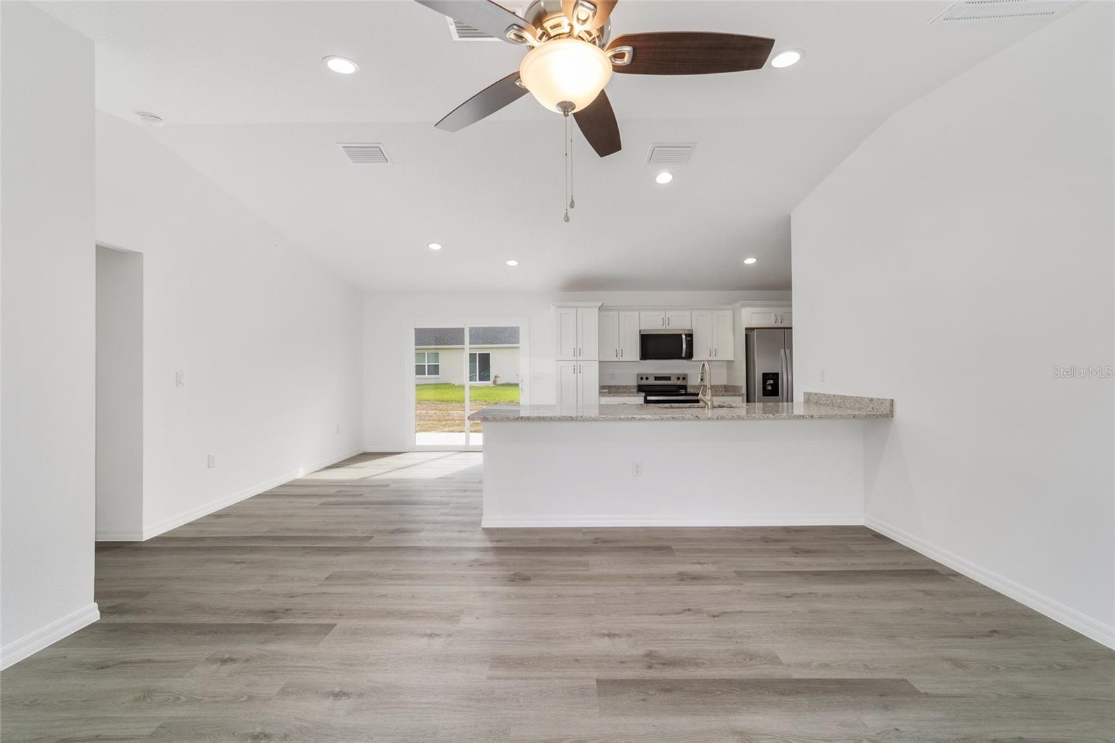 13078 NE 7TH LOOP, SILVER SPRINGS, FL, 34488