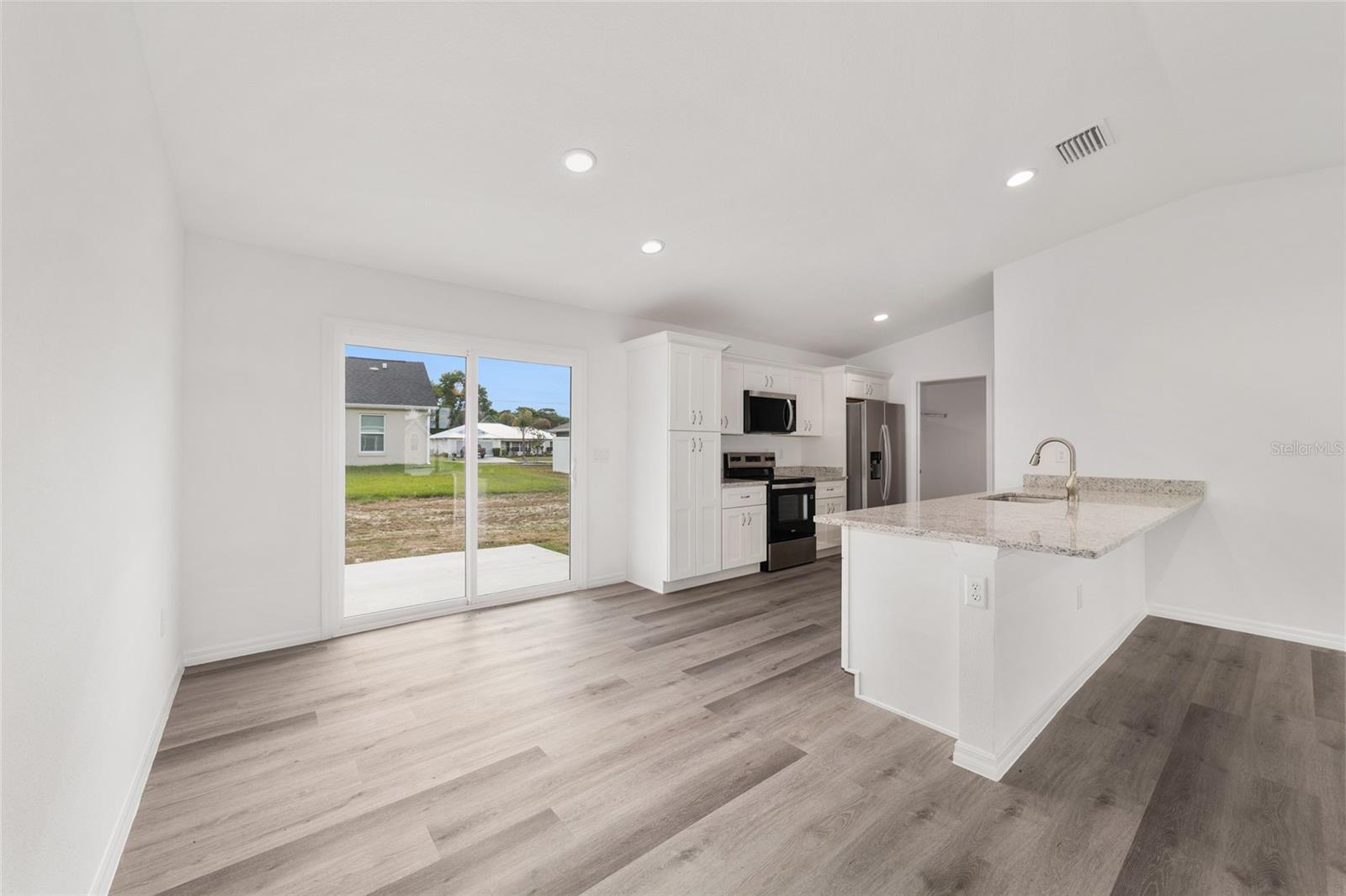 13078 NE 7TH LOOP, SILVER SPRINGS, FL, 34488