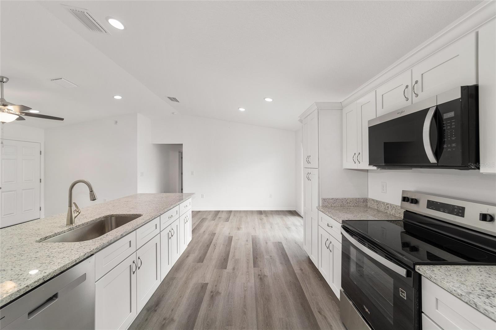 13078 NE 7TH LOOP, SILVER SPRINGS, FL, 34488