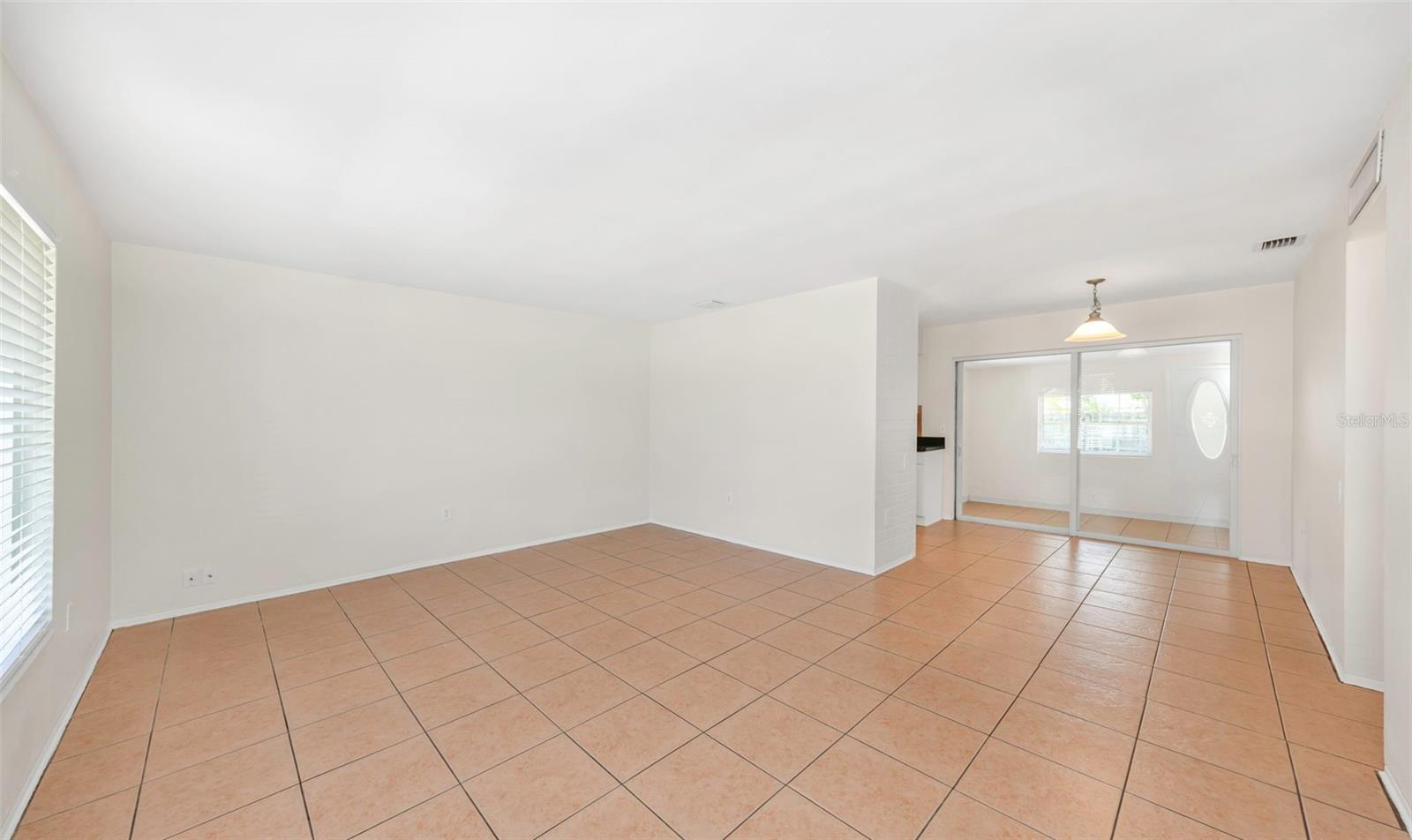 11234 68TH AVE N, SEMINOLE, FL, 33772