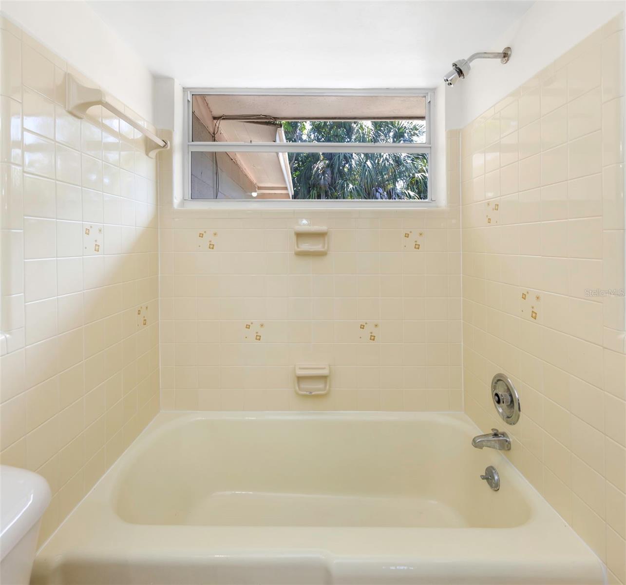 11234 68TH AVE N, SEMINOLE, FL, 33772
