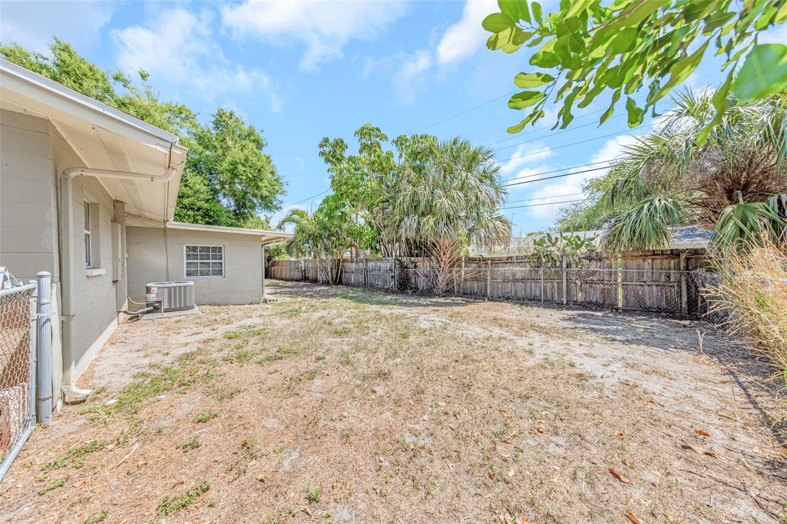 11234 68TH AVE N, SEMINOLE, FL, 33772