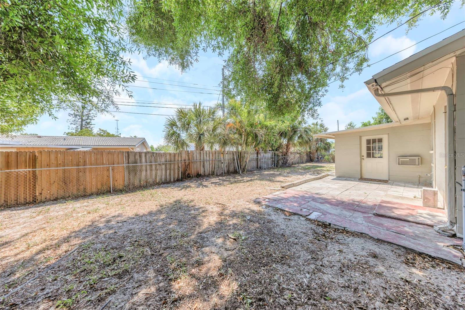 11234 68TH AVE N, SEMINOLE, FL, 33772
