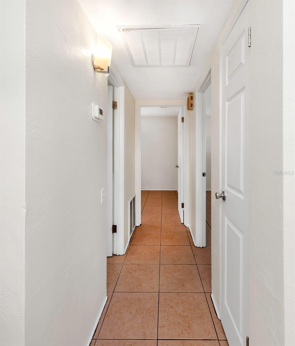 11234 68TH AVE N, SEMINOLE, FL, 33772