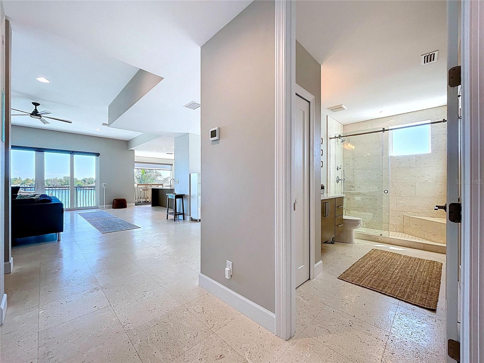 306 BAY PLZ, TREASURE ISLAND, FL, 33706