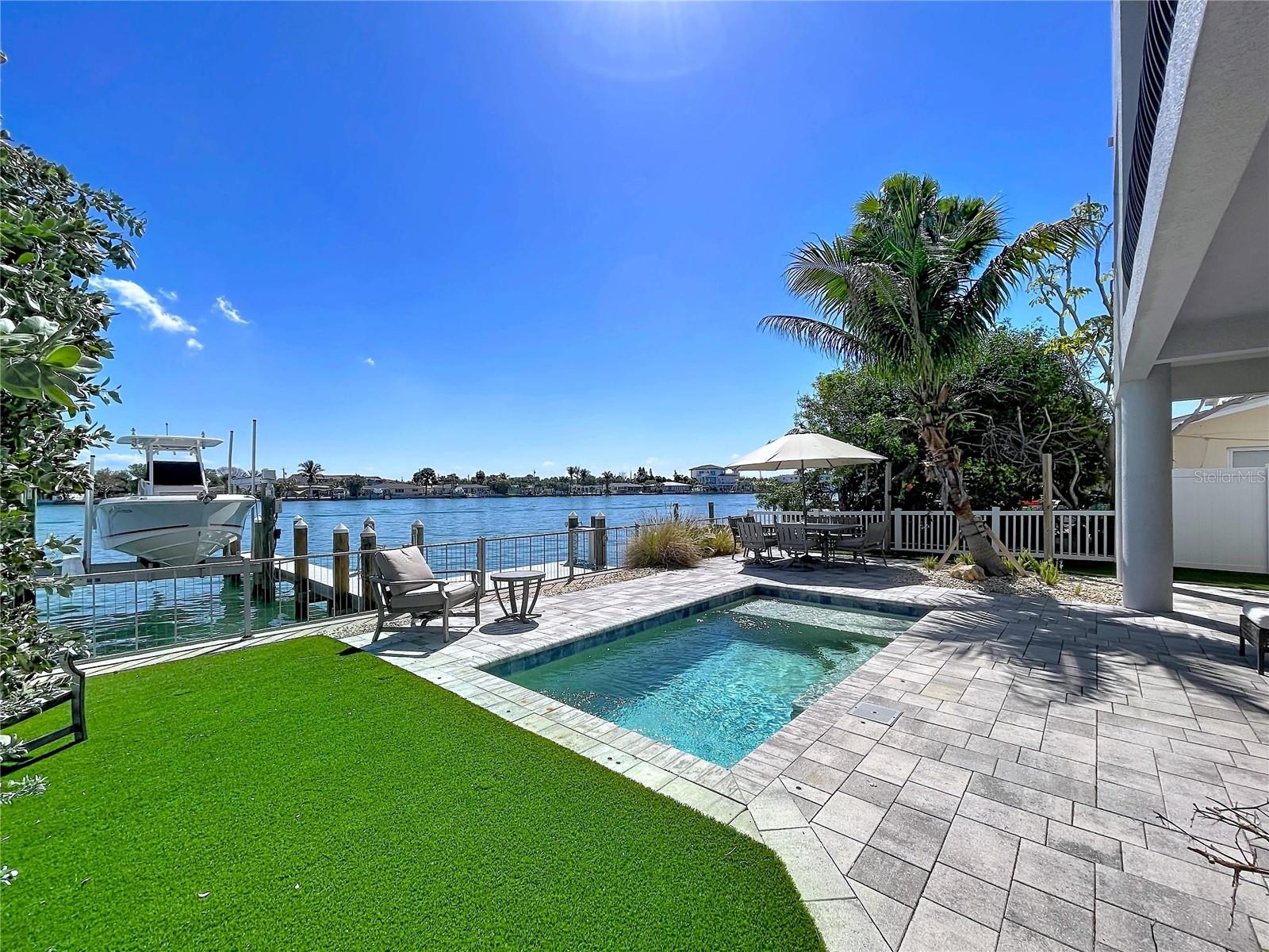 306 BAY PLZ, TREASURE ISLAND, FL, 33706