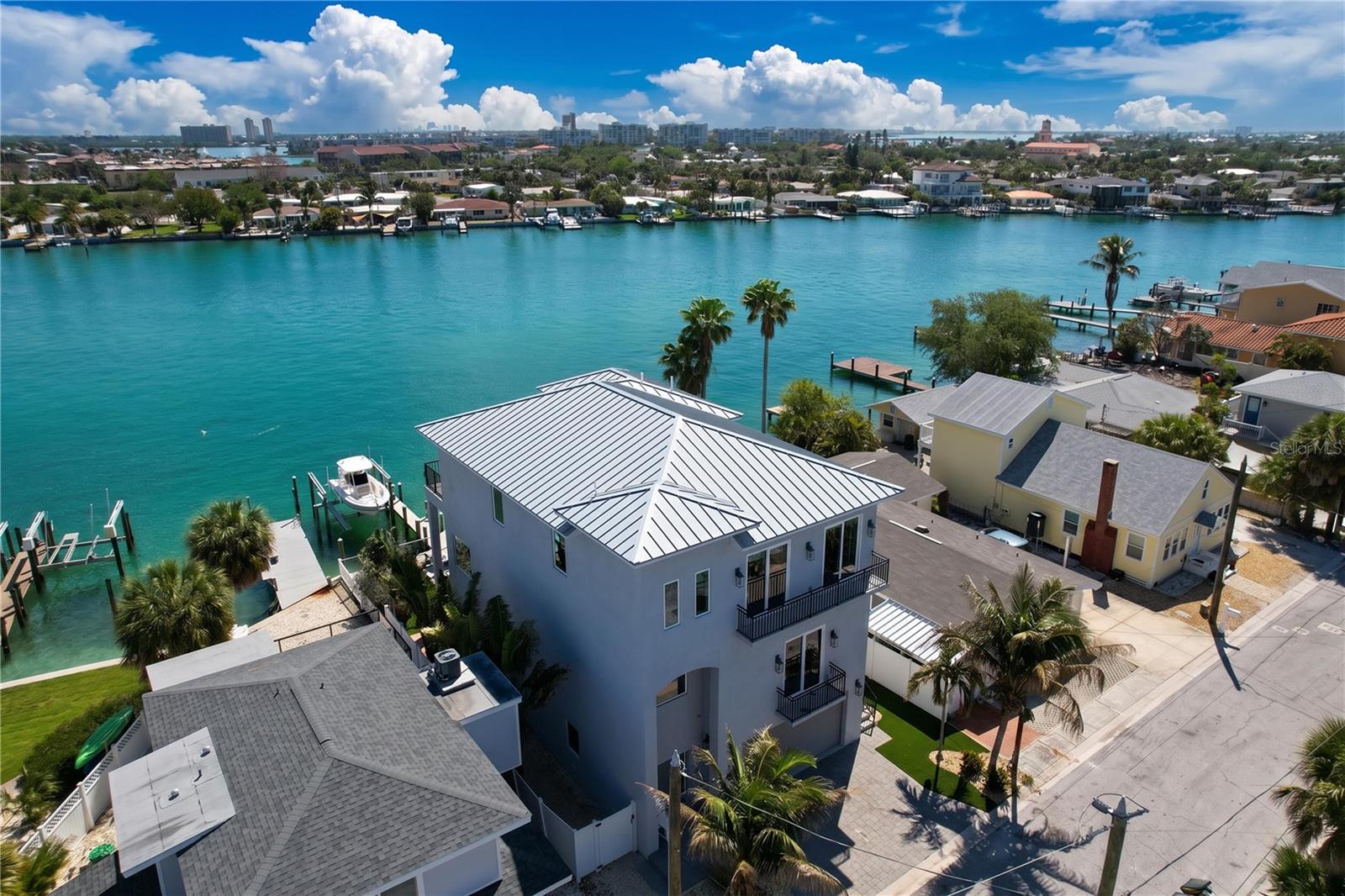 306 BAY PLZ, TREASURE ISLAND, FL, 33706