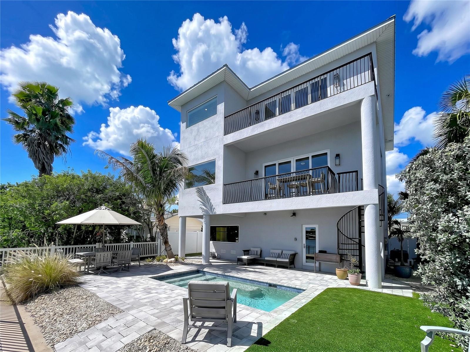 306 BAY PLZ, TREASURE ISLAND, FL, 33706