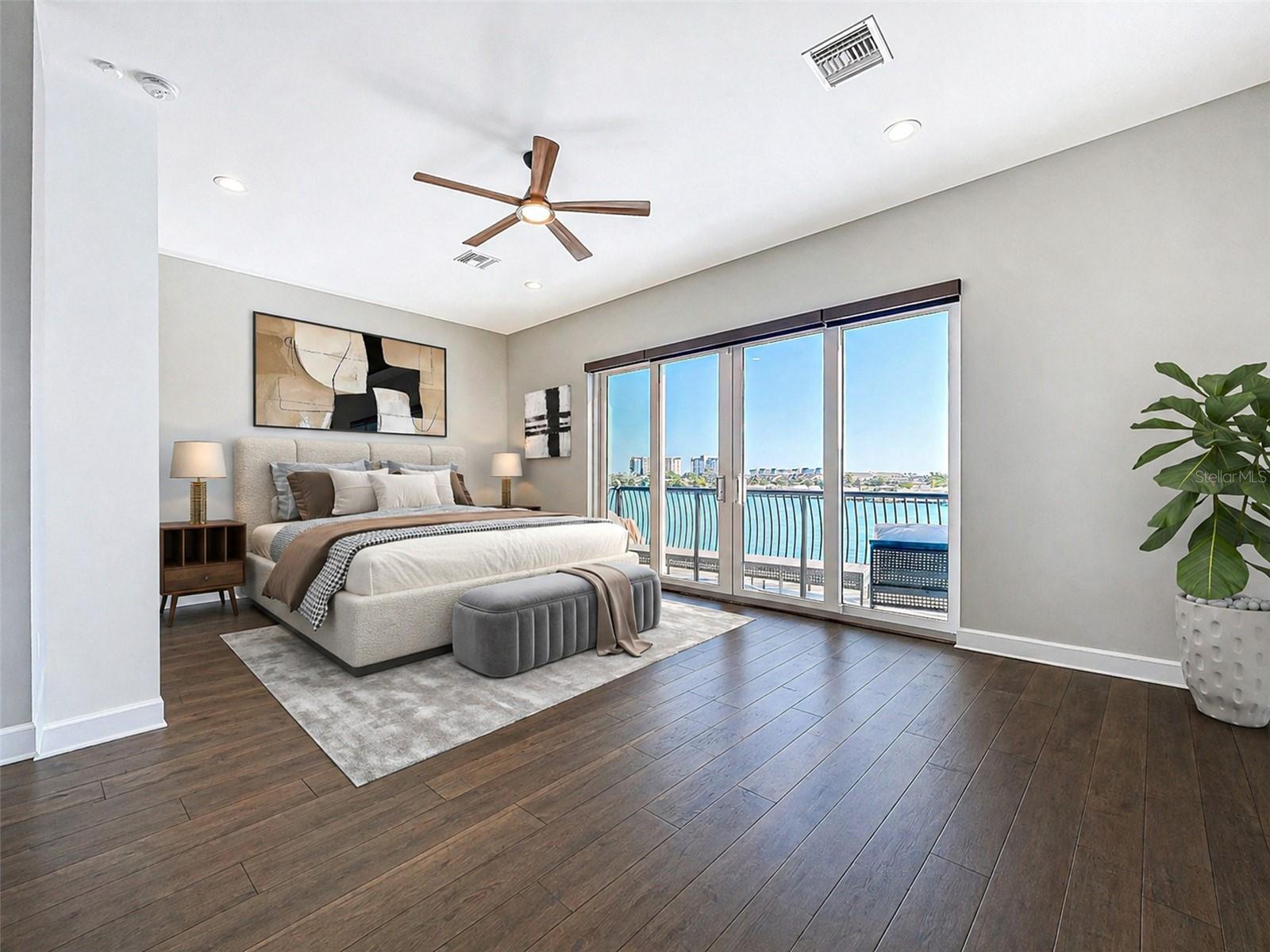 306 BAY PLZ, TREASURE ISLAND, FL, 33706